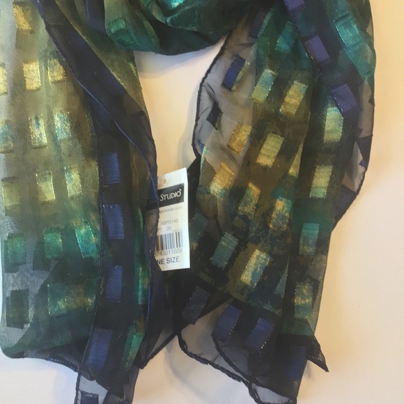 BAY STUDIO SHEER METALLIC SCARF NWT - Picture 2 of 10